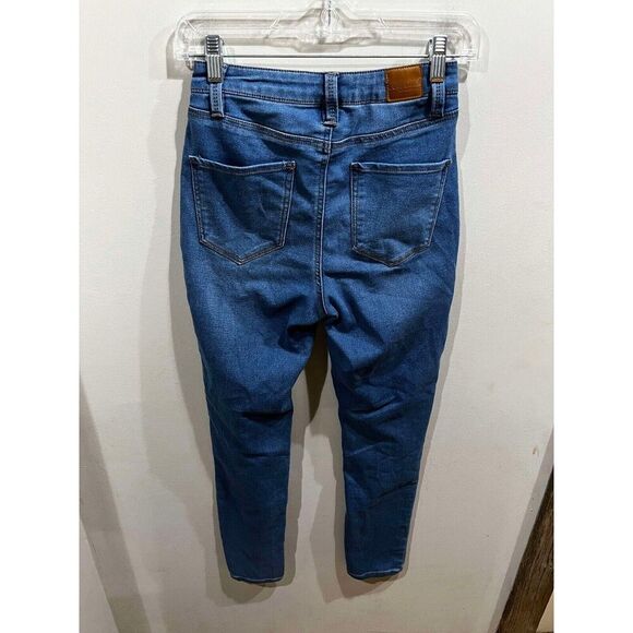 Dollhouse Women's Jeans Size 5/6 Blue Mid Rise Skinny Denim Everyday Wear - Picture 2 of 8
